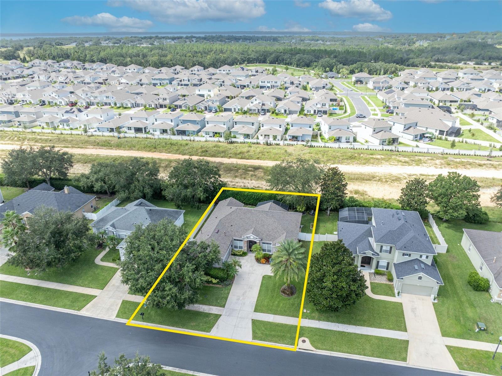 CLERMONT REGENCY HILLS PH 03 LT 67 PB 49 - Residential