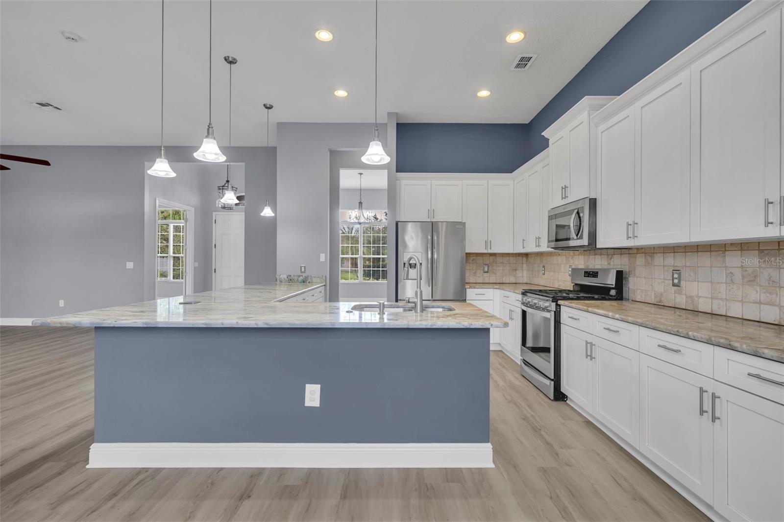 CLERMONT REGENCY HILLS PH 03 LT 67 PB 49 - Residential