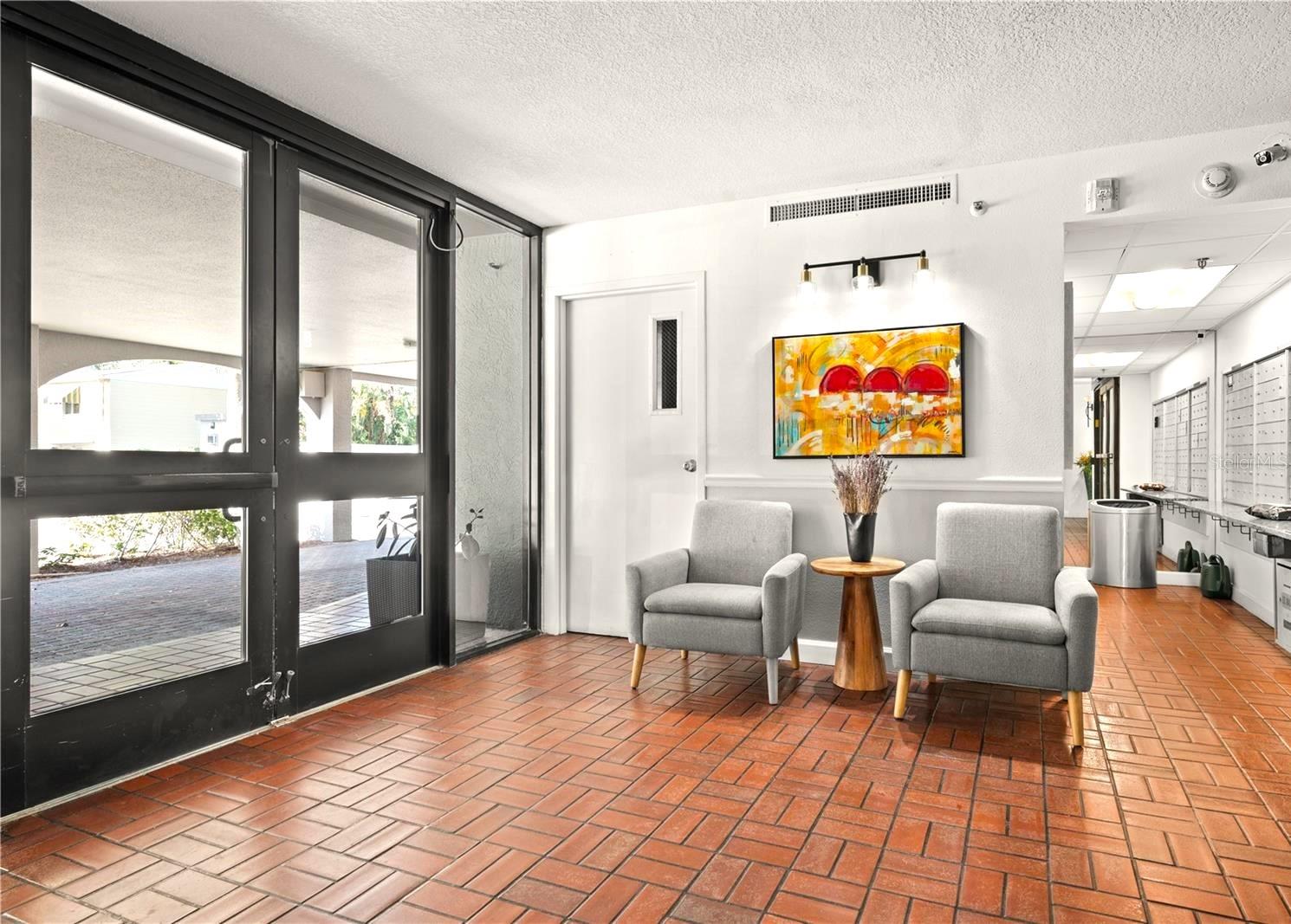 3211 W SWANN AVENUE 806