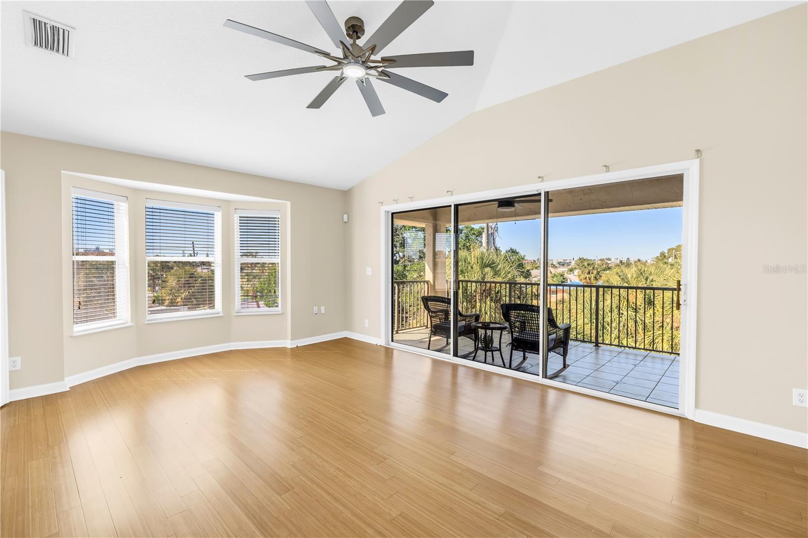 ST PETERSBURG BEACH NORTH UNIT 7 - Residential Lease