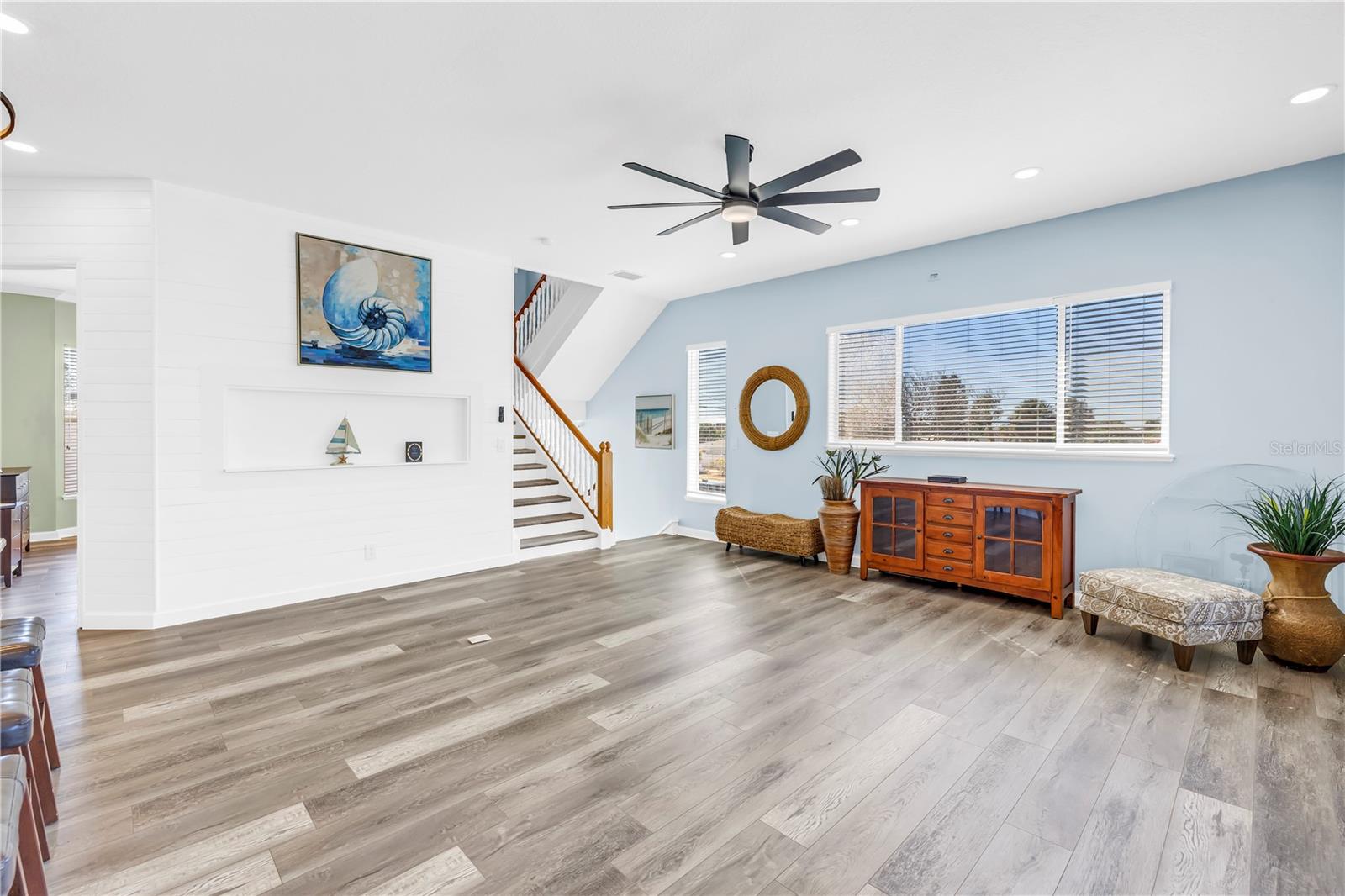 ST PETERSBURG BEACH NORTH UNIT 7 - Residential Lease