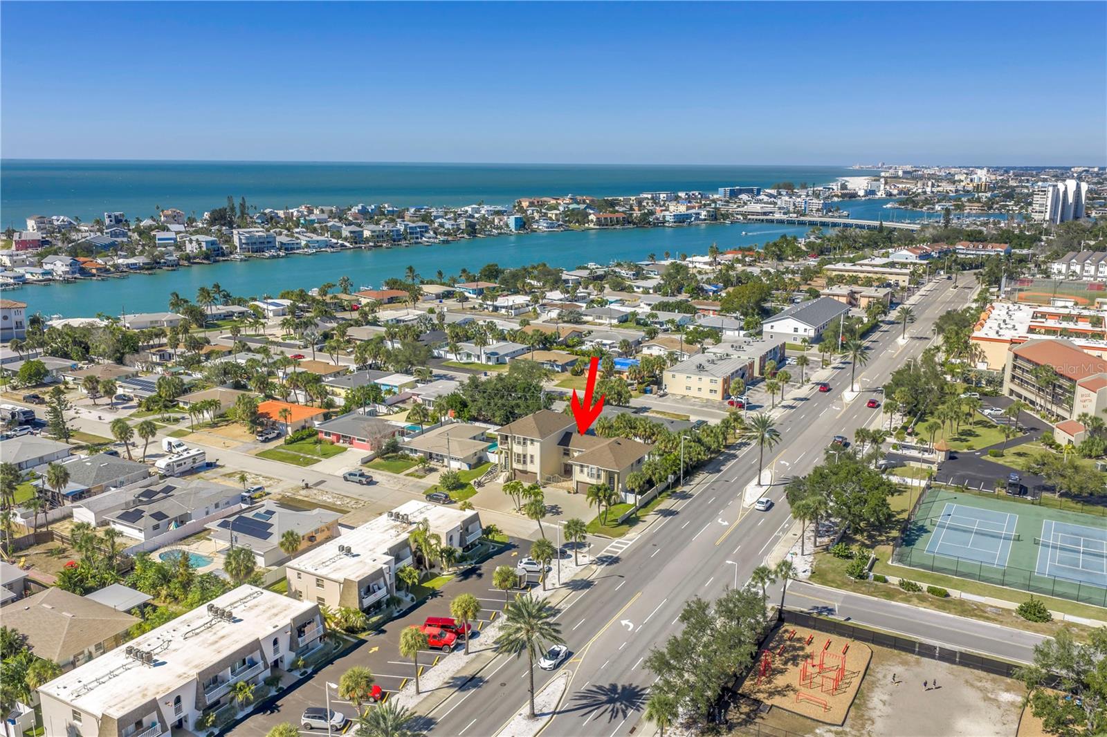 ST PETERSBURG BEACH NORTH UNIT 7 - Residential Lease