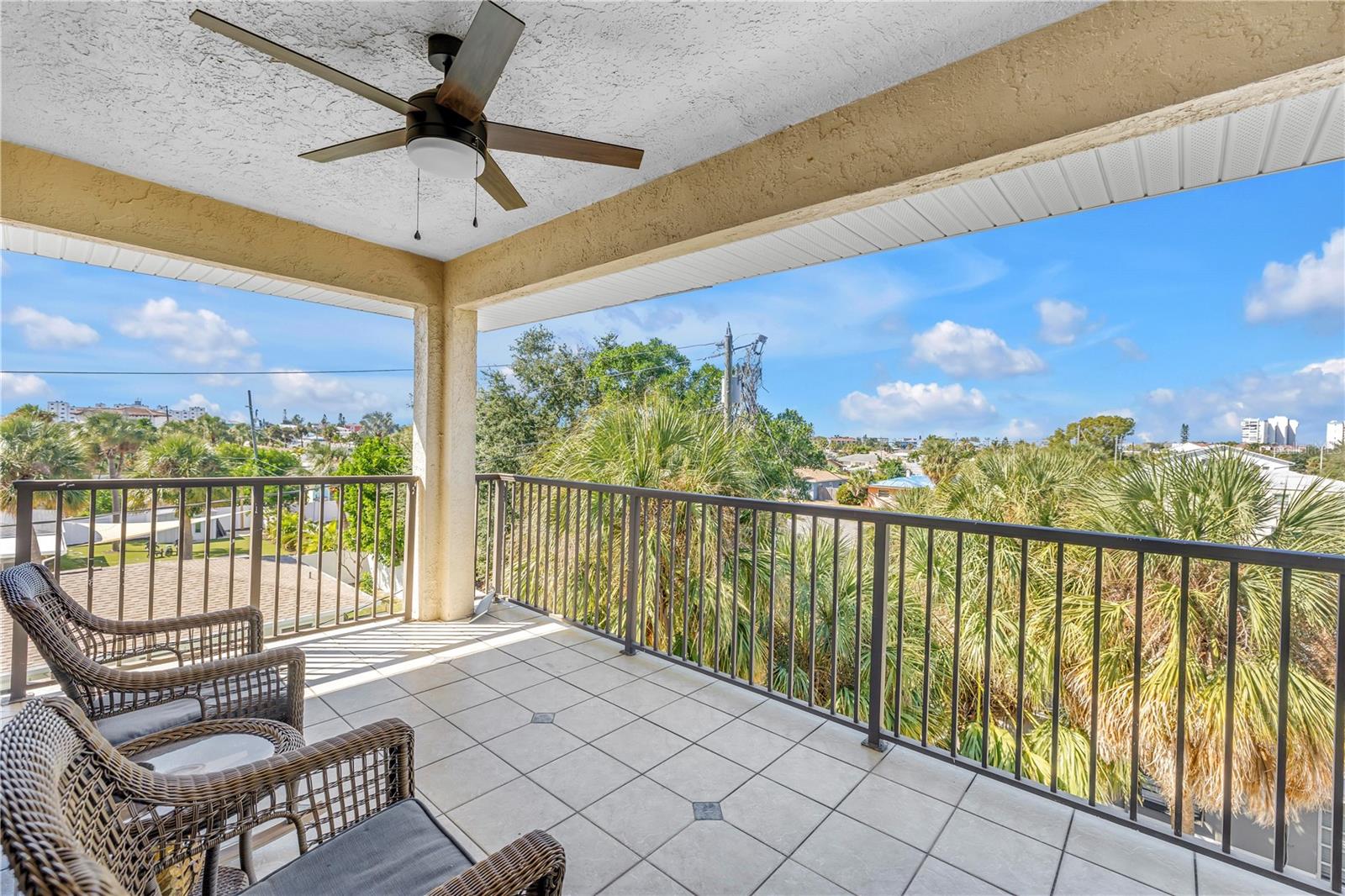 ST PETERSBURG BEACH NORTH UNIT 7 - Residential Lease