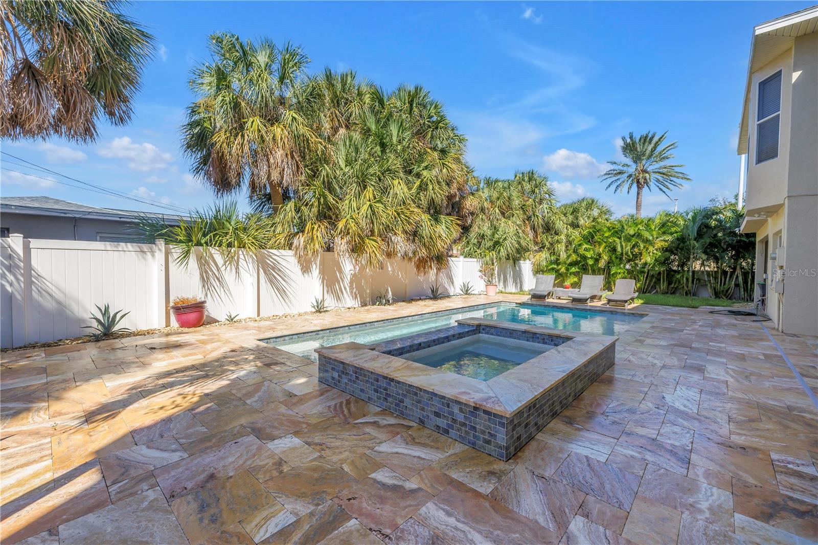 ST PETERSBURG BEACH NORTH UNIT 7 - Residential Lease