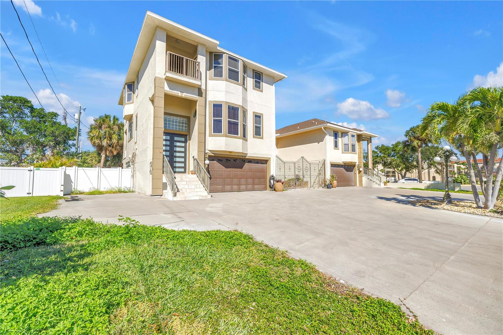 ST PETERSBURG BEACH NORTH UNIT 7 - Residential Lease