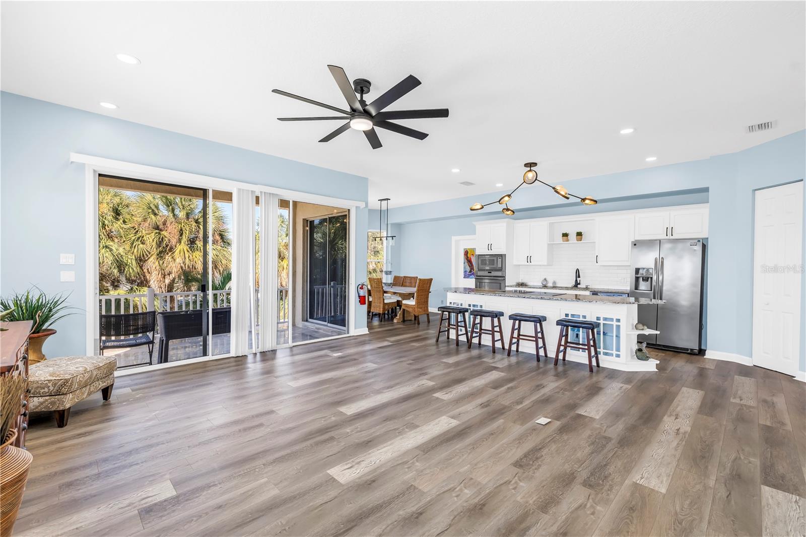 ST PETERSBURG BEACH NORTH UNIT 7 - Residential Lease