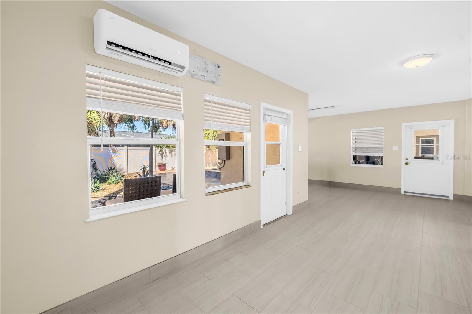 ST PETERSBURG BEACH NORTH UNIT 7 - Residential Lease