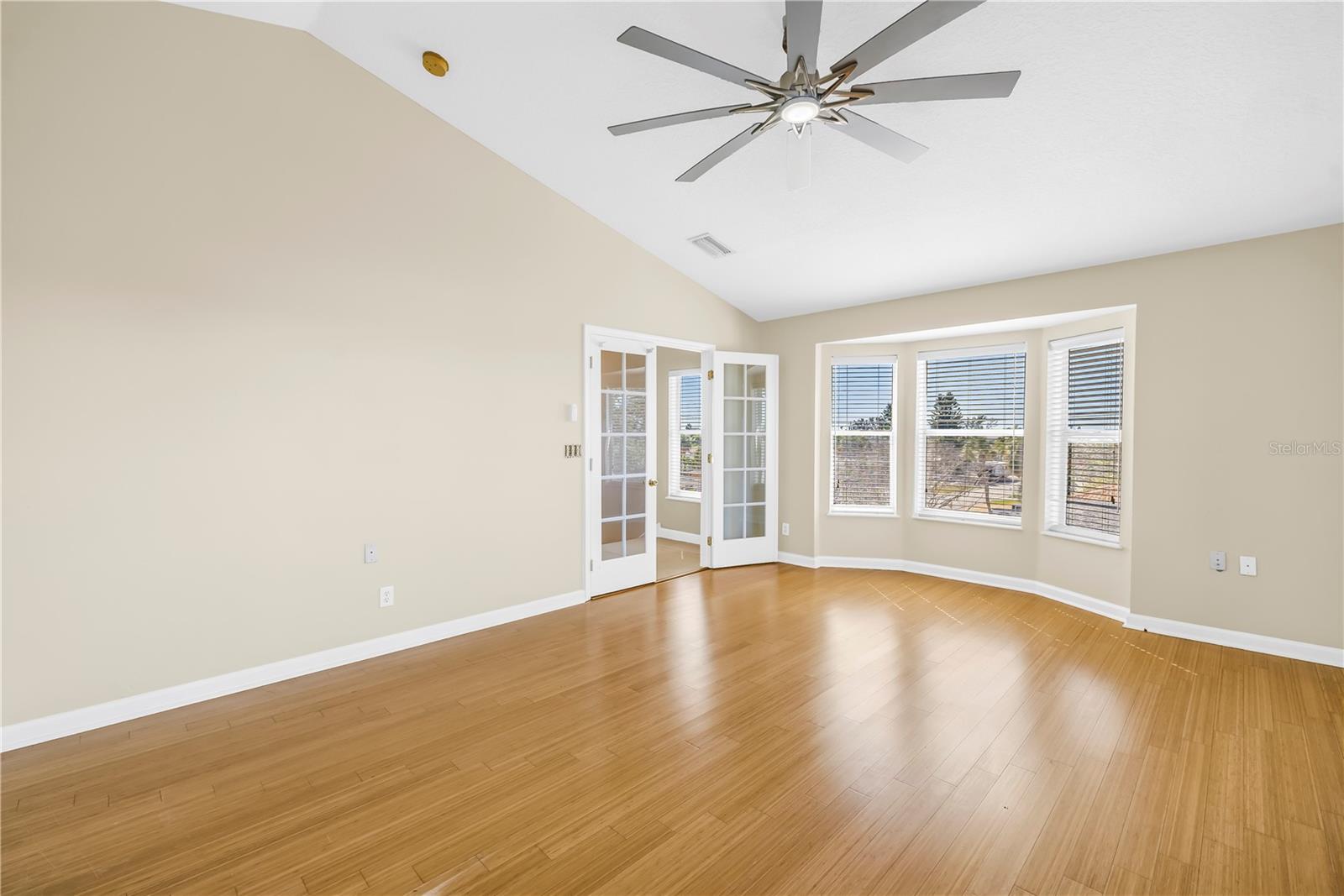 ST PETERSBURG BEACH NORTH UNIT 7 - Residential Lease