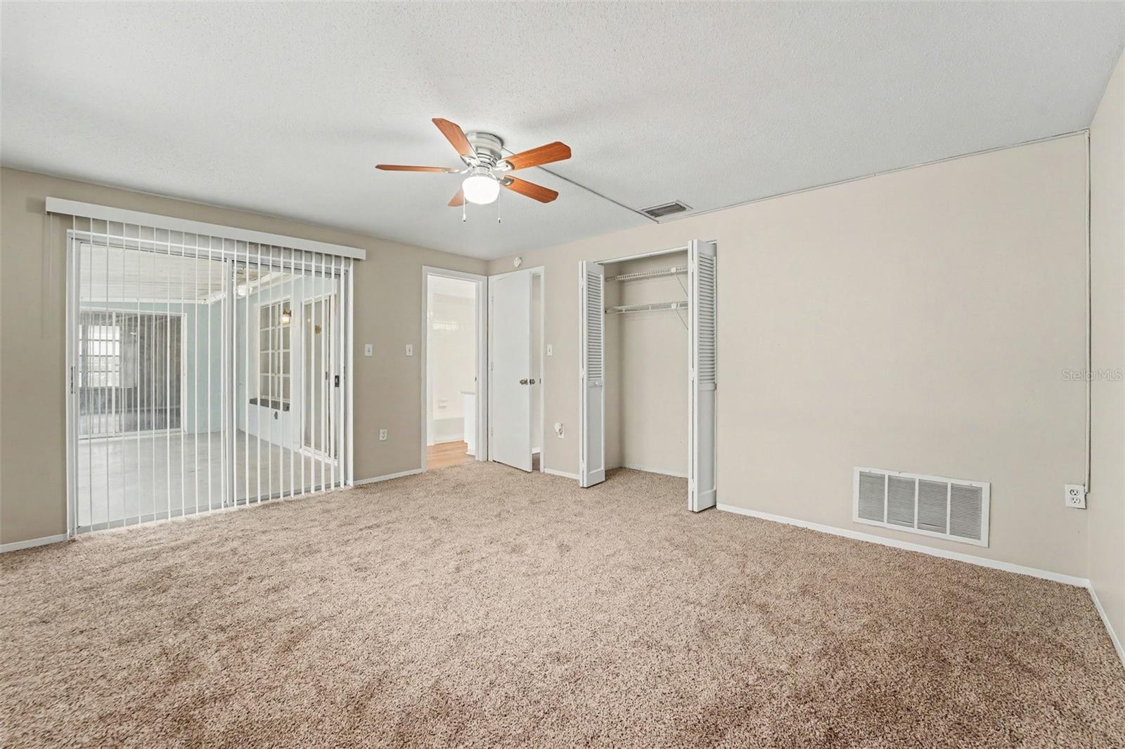 JASMINE LAKES - Residential