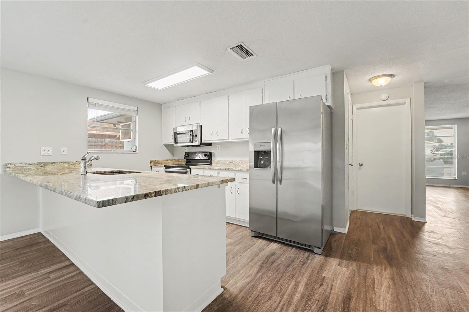 JASMINE LAKES - Residential