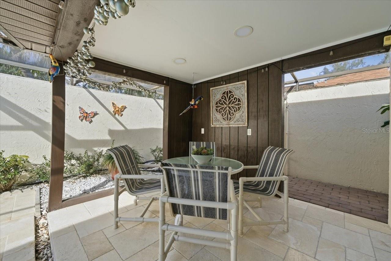 VILLAGE VI OF CARROLLWOOD VILL - Residential