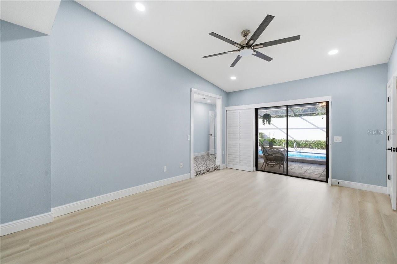 VILLAGE VI OF CARROLLWOOD VILL - Residential