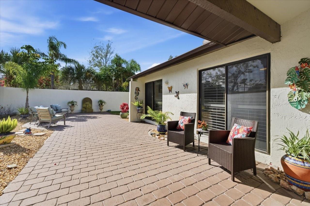 VILLAGE VI OF CARROLLWOOD VILL - Residential