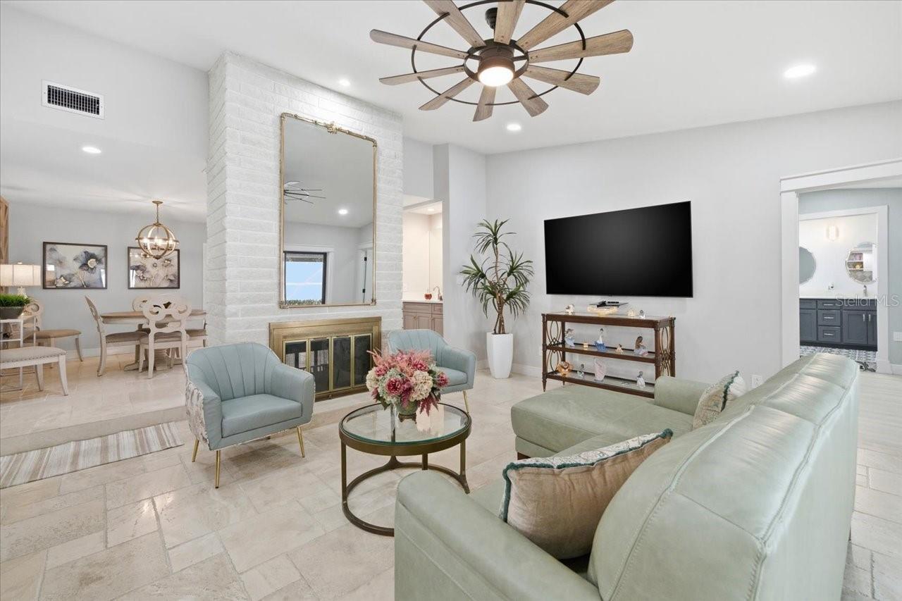 VILLAGE VI OF CARROLLWOOD VILL - Residential