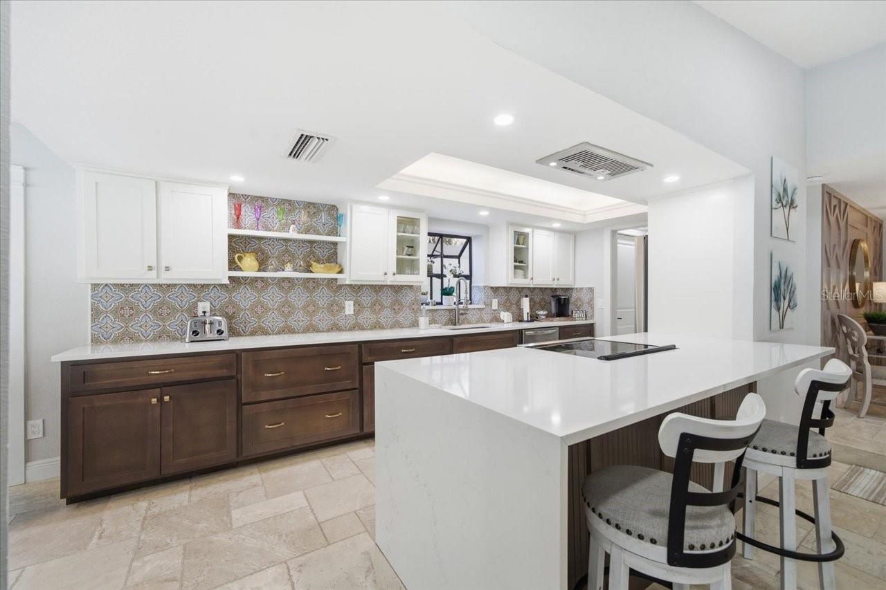 VILLAGE VI OF CARROLLWOOD VILL - Residential