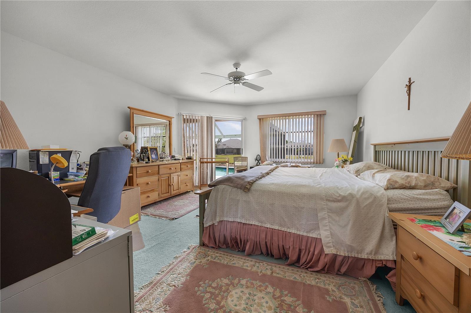 ROTONDA WEST PEBBLE BEACH - Residential