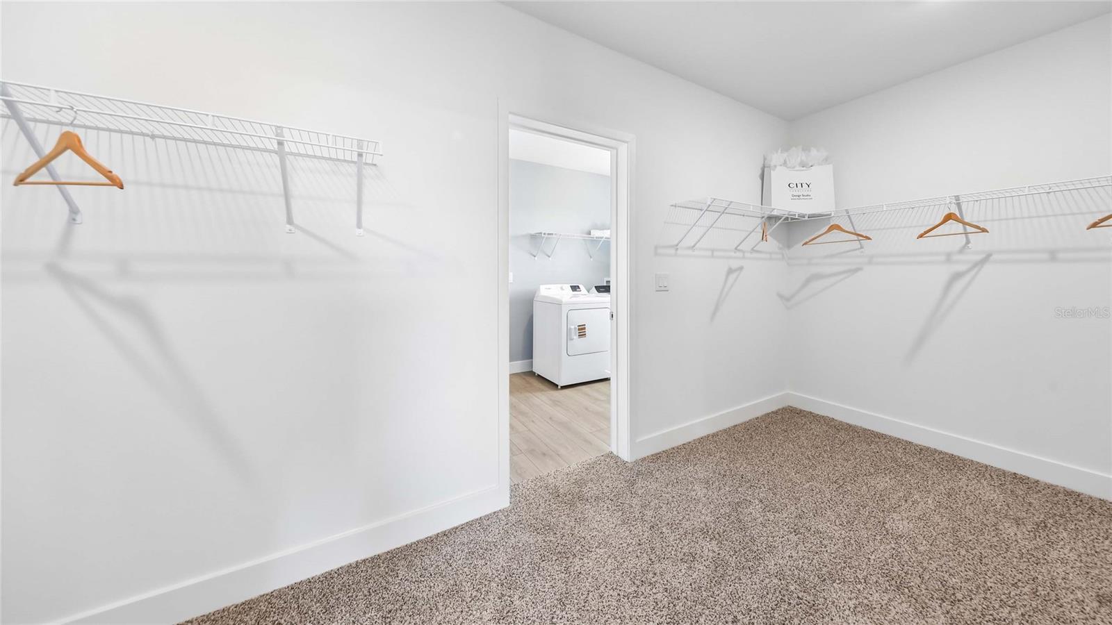 BUCHANAN TRAILS - Residential