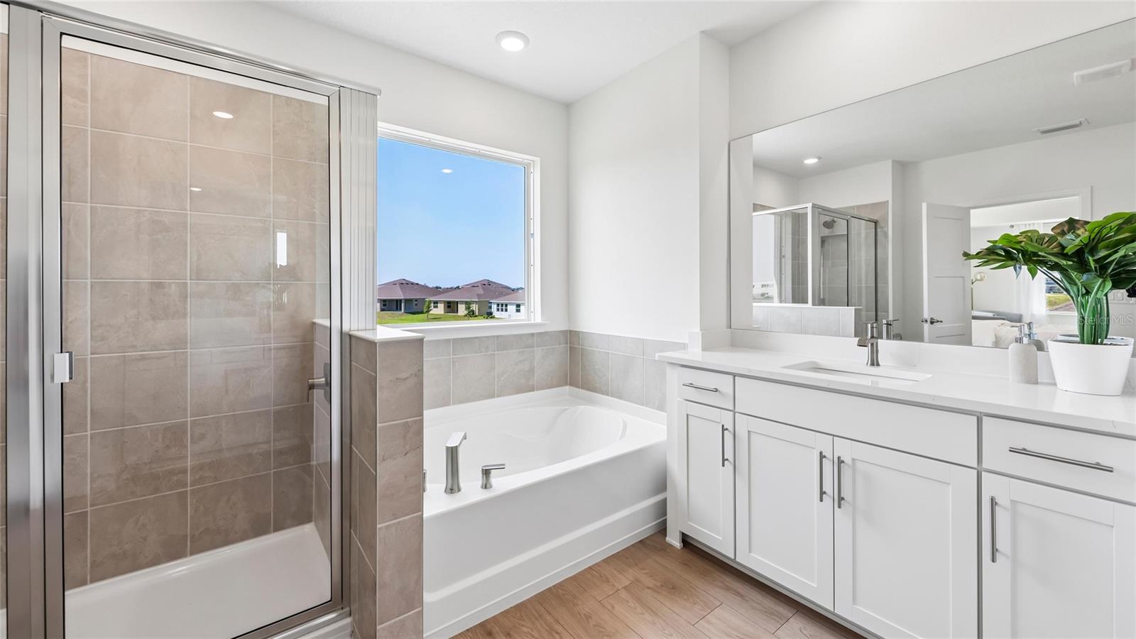 BUCHANAN TRAILS - Residential