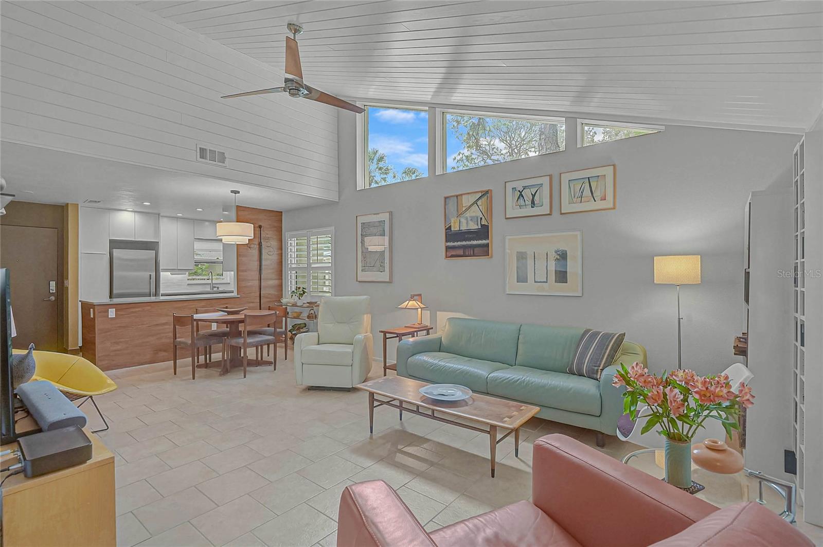 VILLAGE GARDENS PH 1 - Residential