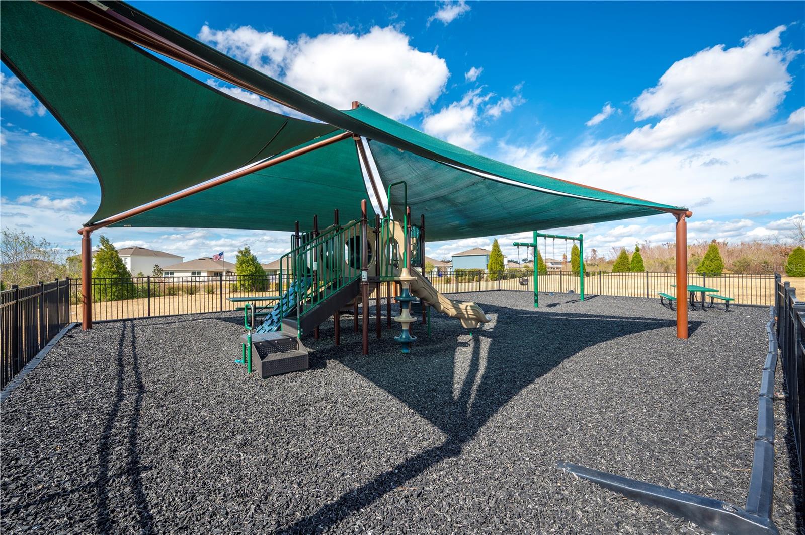 TOWNE PARK ESTATES - Residential