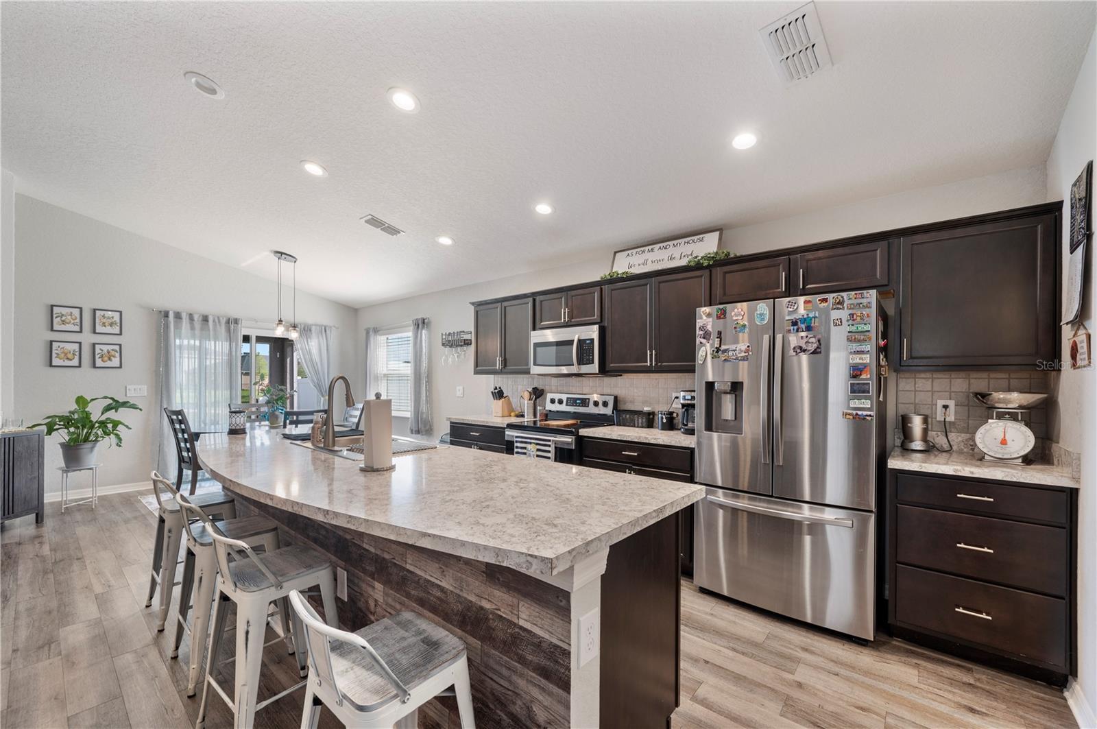 TOWNE PARK ESTATES - Residential