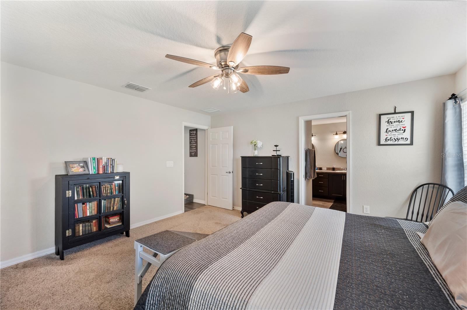 TOWNE PARK ESTATES - Residential