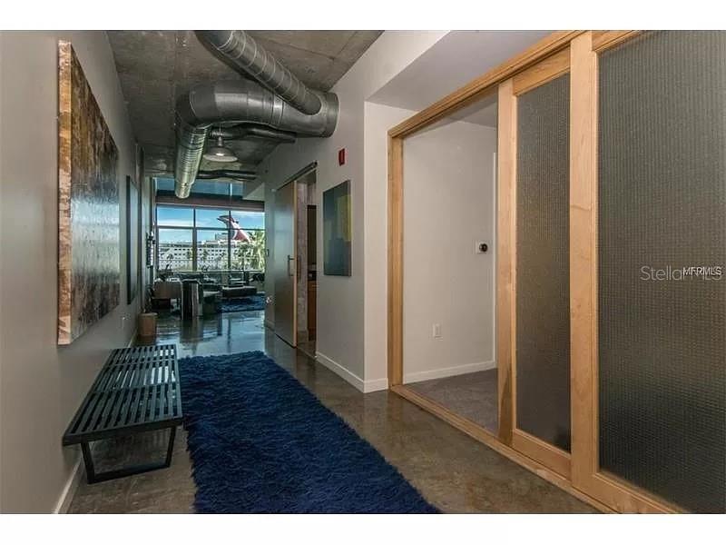 VICTORY LOFTS A CONDO - Residential Lease