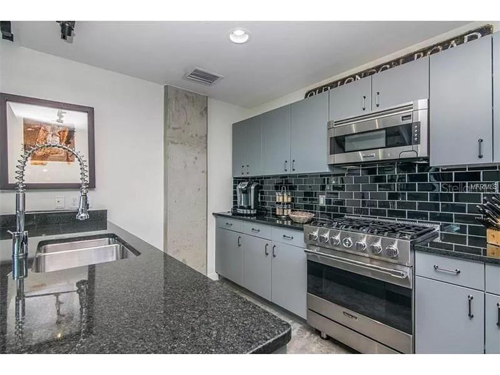 Photo of 101 S 12th Street #410, Tampa, FL 33602 (MLS # TB8438642)