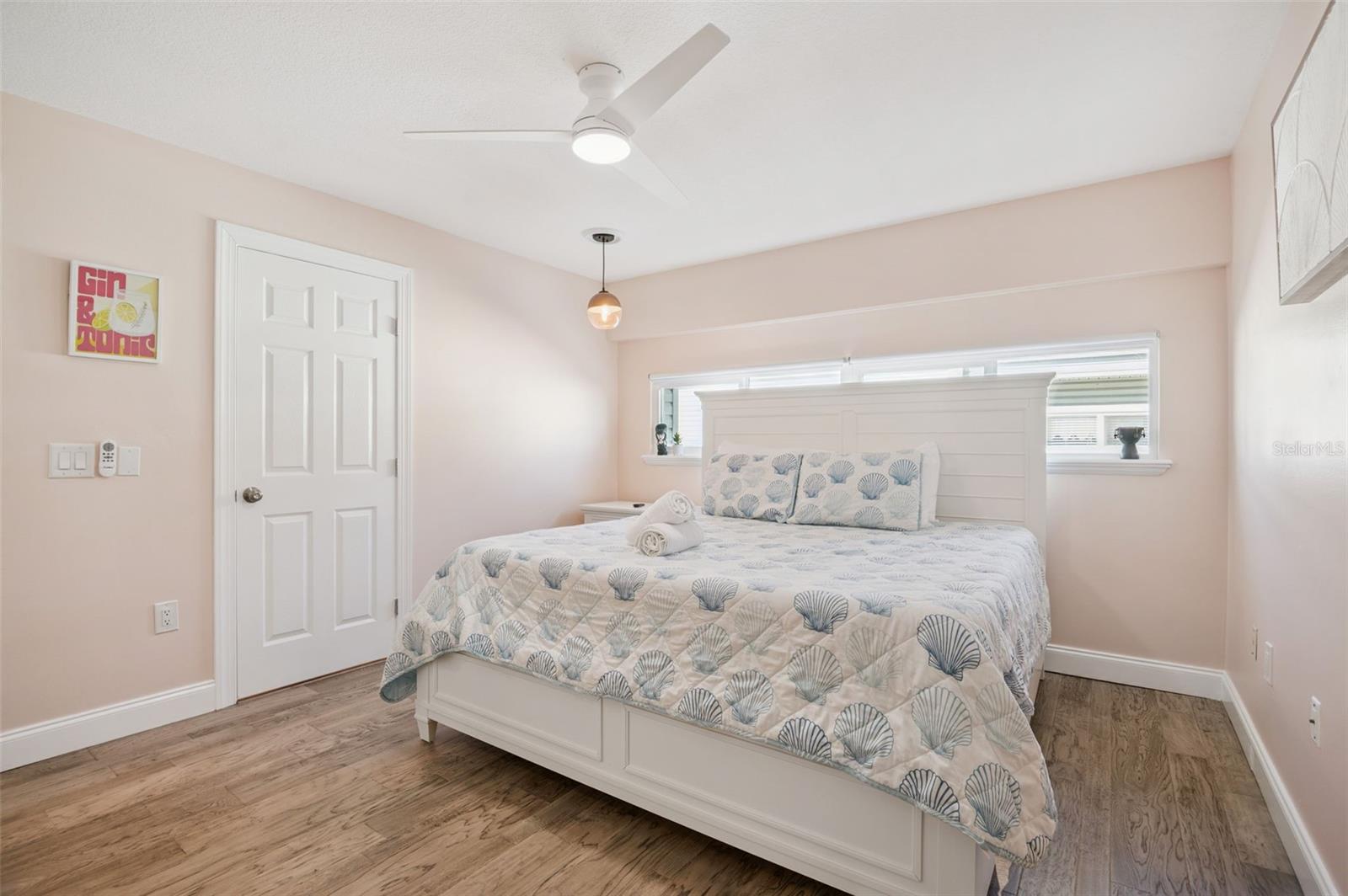 WINDJAMMER TWNHSE CONDO PH III - Residential