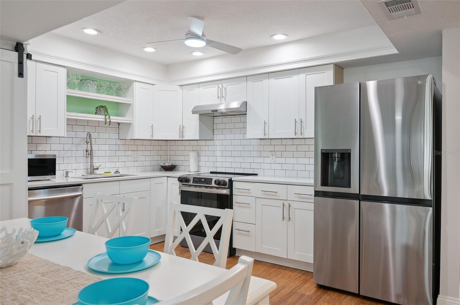 WINDJAMMER TWNHSE CONDO PH III - Residential