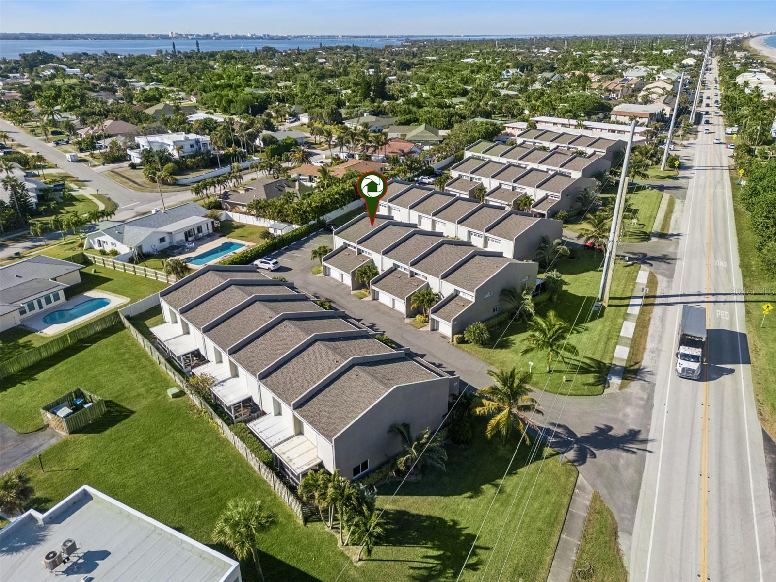 WINDJAMMER TWNHSE CONDO PH III - Residential