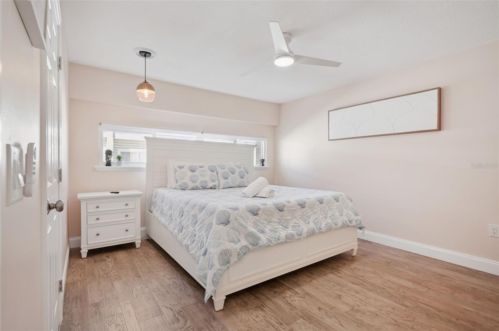 WINDJAMMER TWNHSE CONDO PH III - Residential