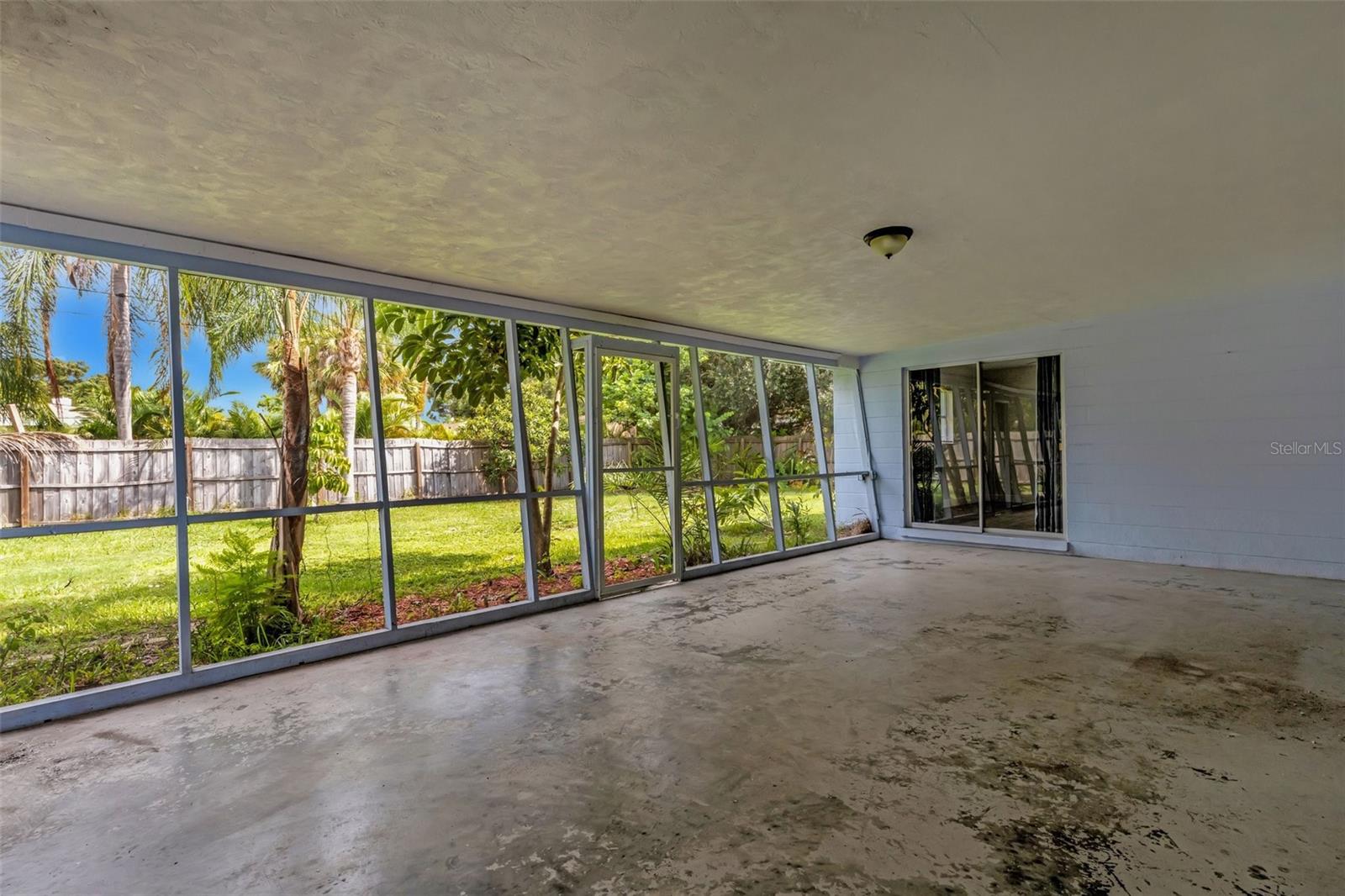 SOUTH GATE RIDGE 02 - Residential