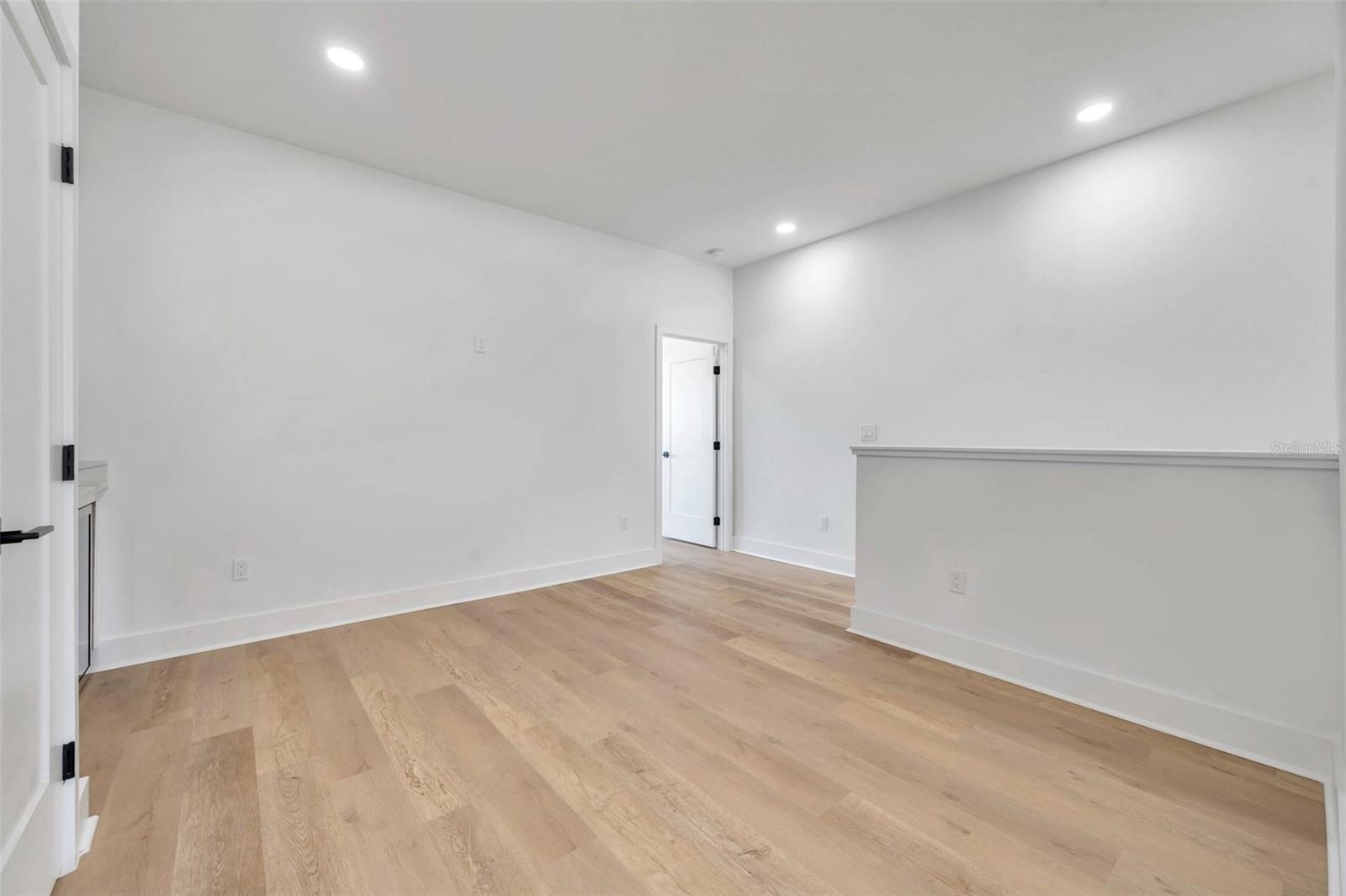 WEST TAMPA TOWNHOMES - Residential Income