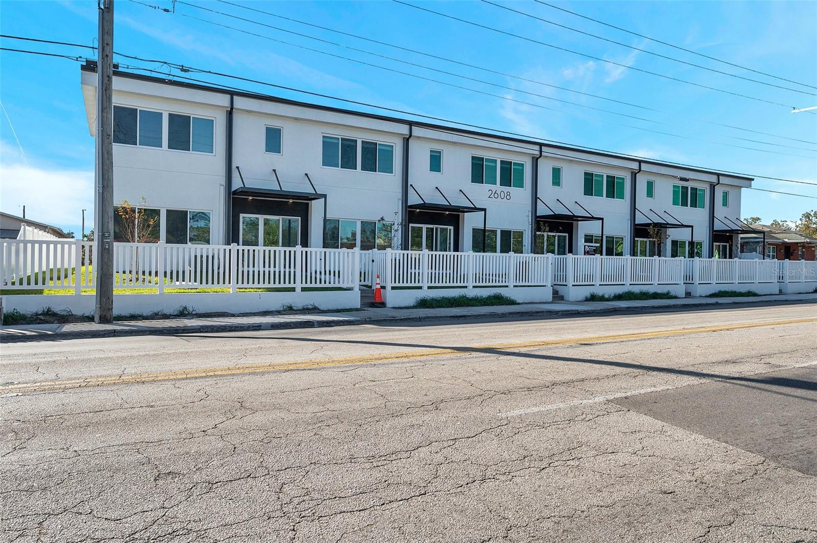 WEST TAMPA TOWNHOMES - Residential Income