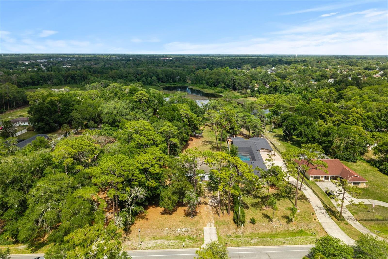 SPORTSMANS PARADISE - Residential