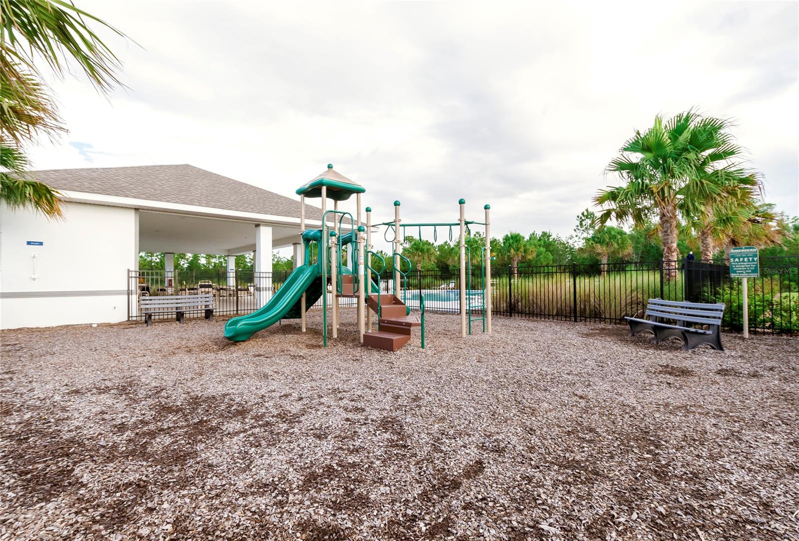 Coastal Woods Un C - Residential