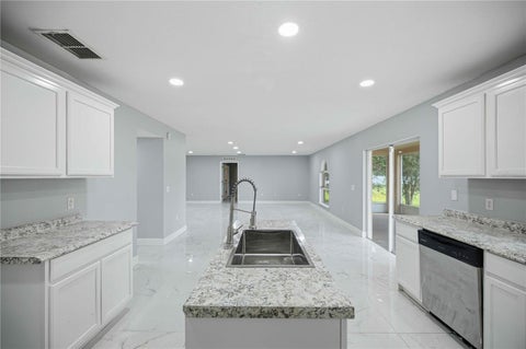 Tiny photo for 4517 SE 31st Place, Ocala, FL 34480 (MLS # OM729512)