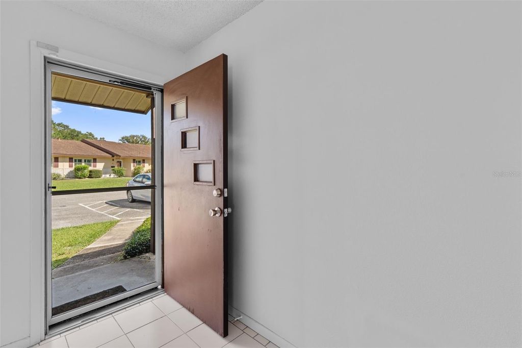 Photo of 5 Villa Villar Court #50, Deland, FL 32724 (MLS # V4945369)