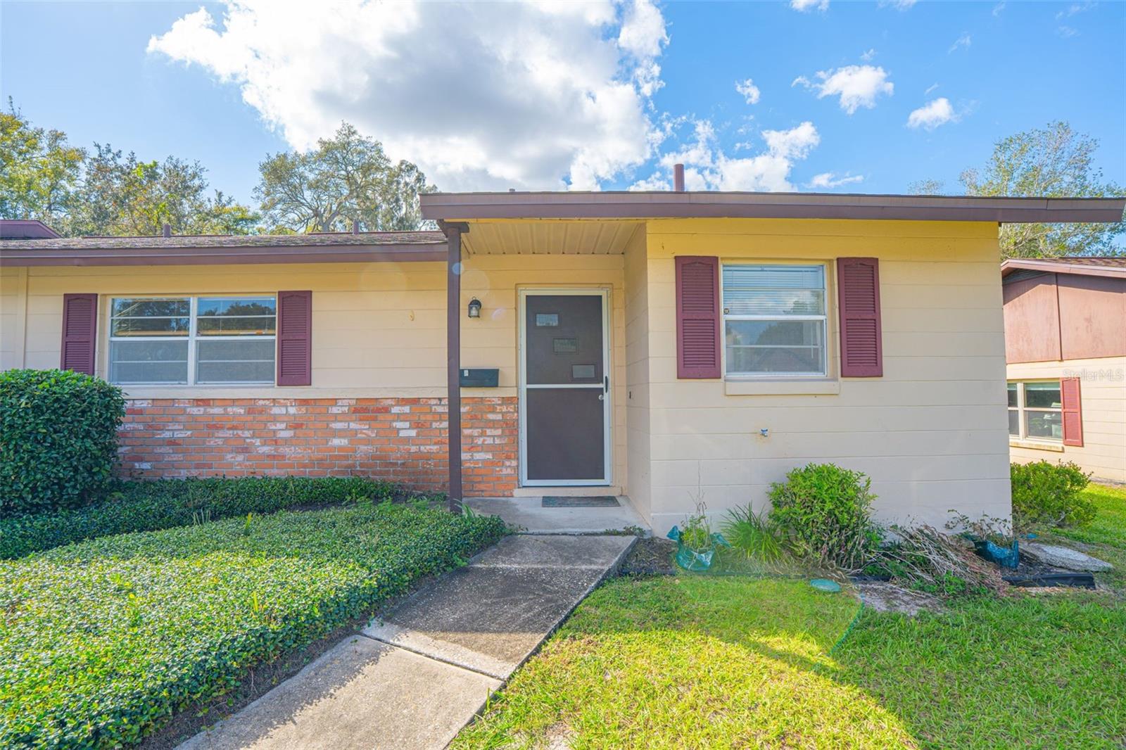 VILLA VILLAR 01-03 PH 02 - Residential