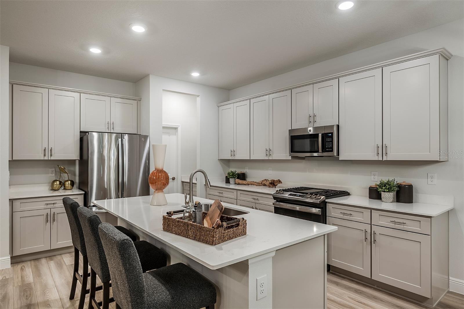 9941 SURREY ROSE DRIVE