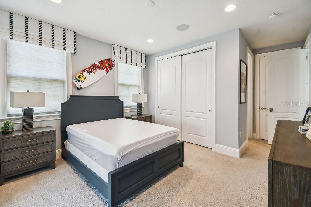 AVALON COVE - Residential