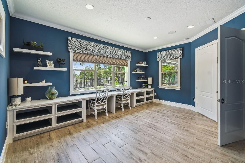 AVALON COVE - Residential