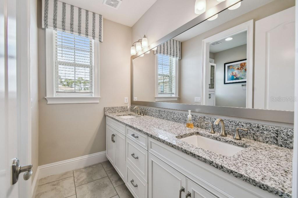 AVALON COVE - Residential