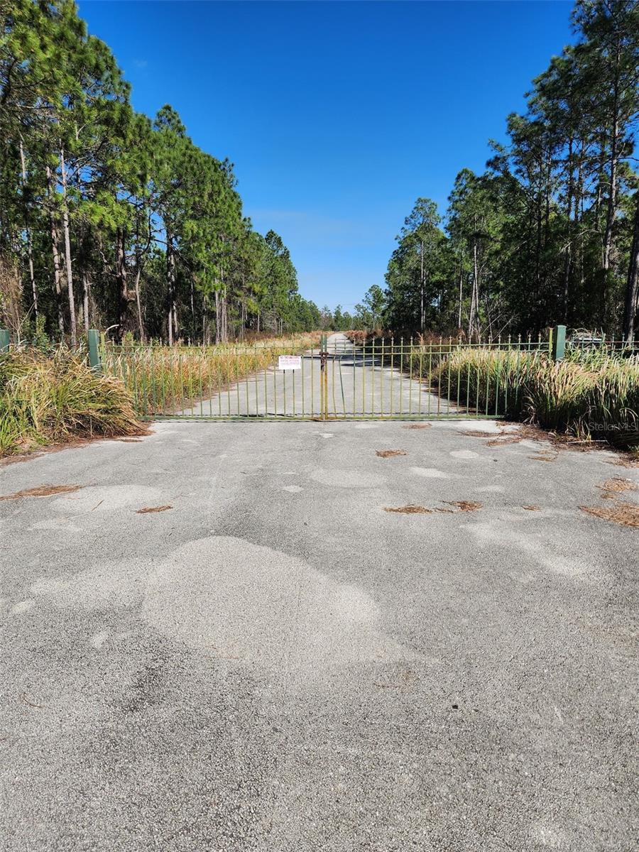 PRESERVE AT LAKE CALOOSA - Land