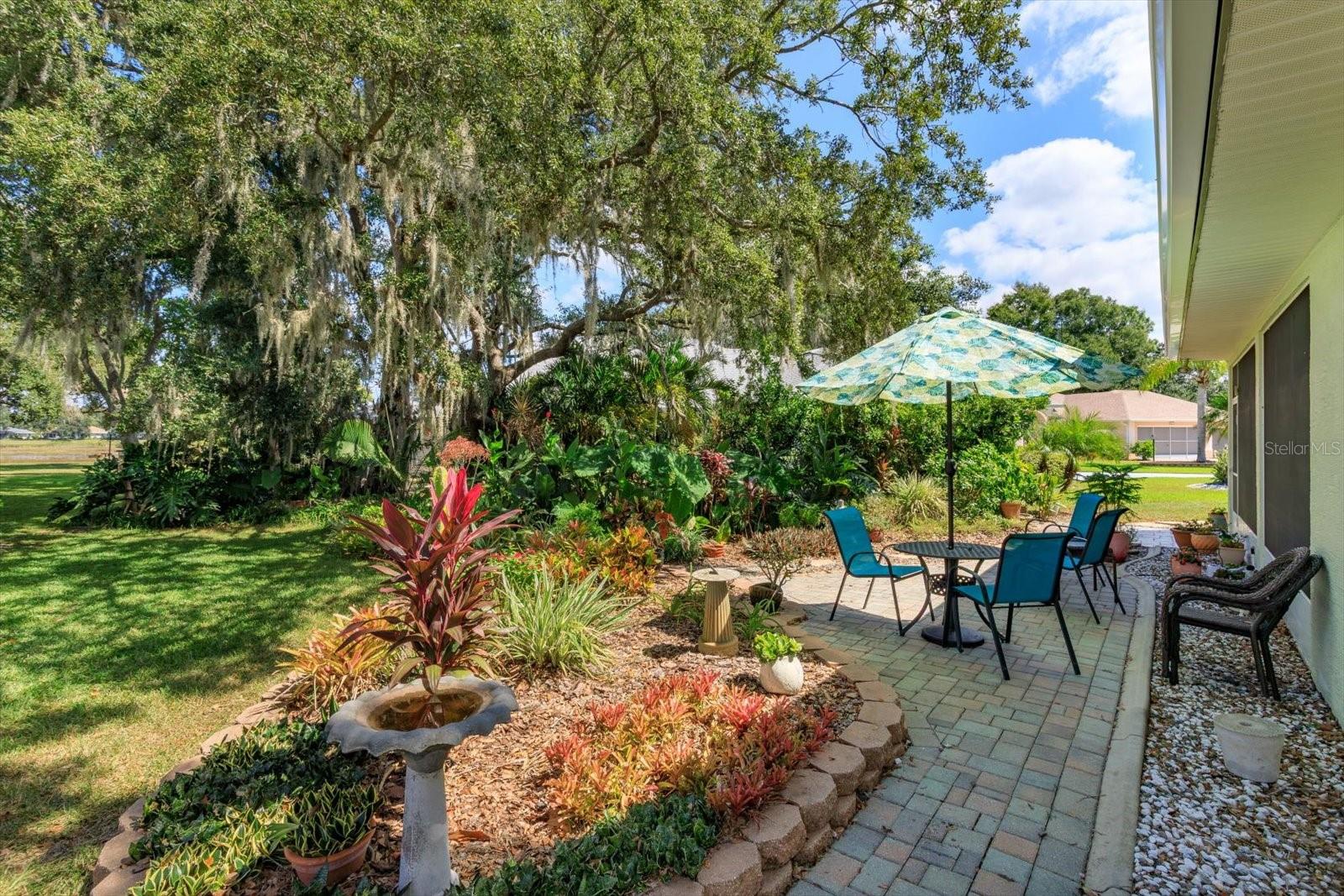 ROYAL HIGHLANDS - Residential