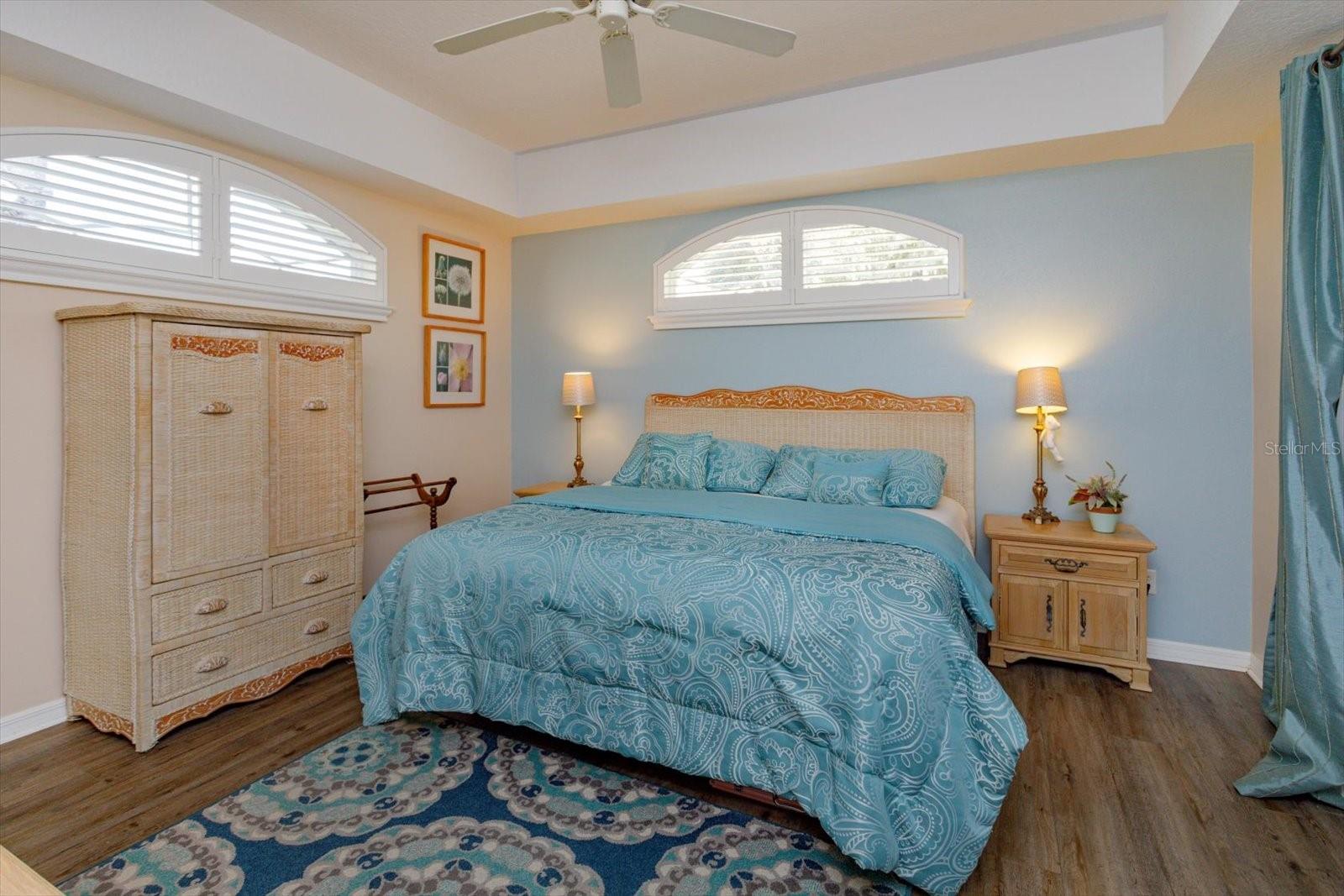 ROYAL HIGHLANDS - Residential