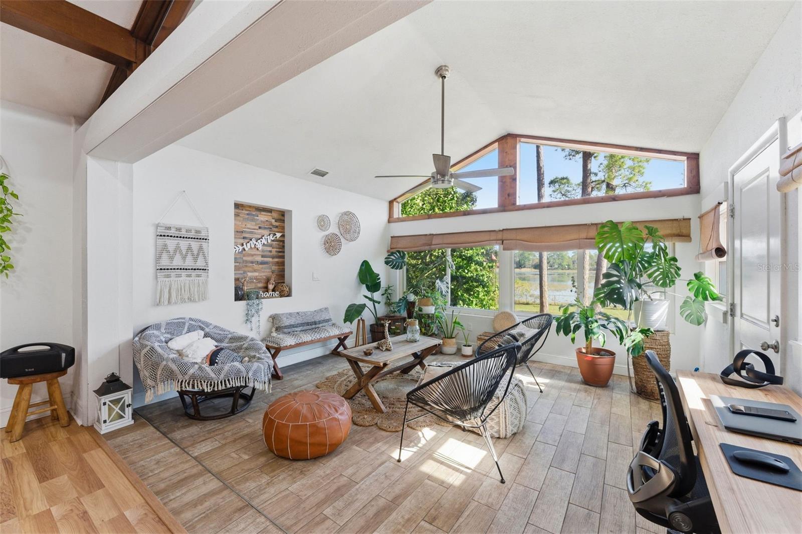 CHAIN O LAKES - Residential