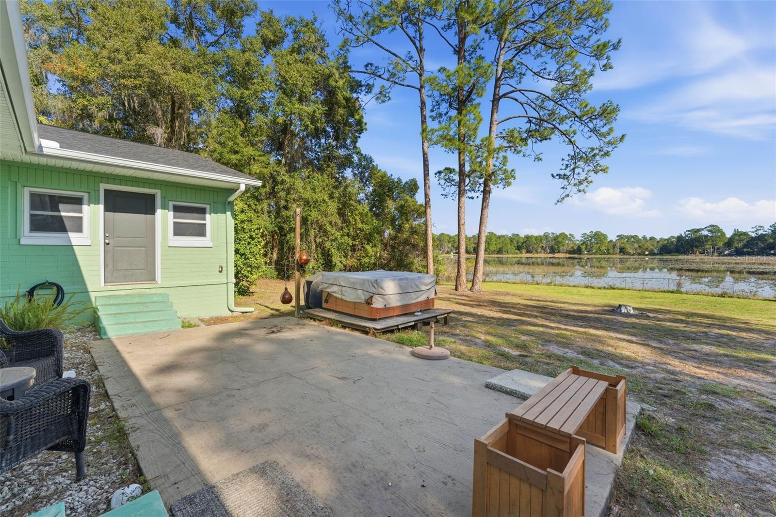 CHAIN O LAKES - Residential