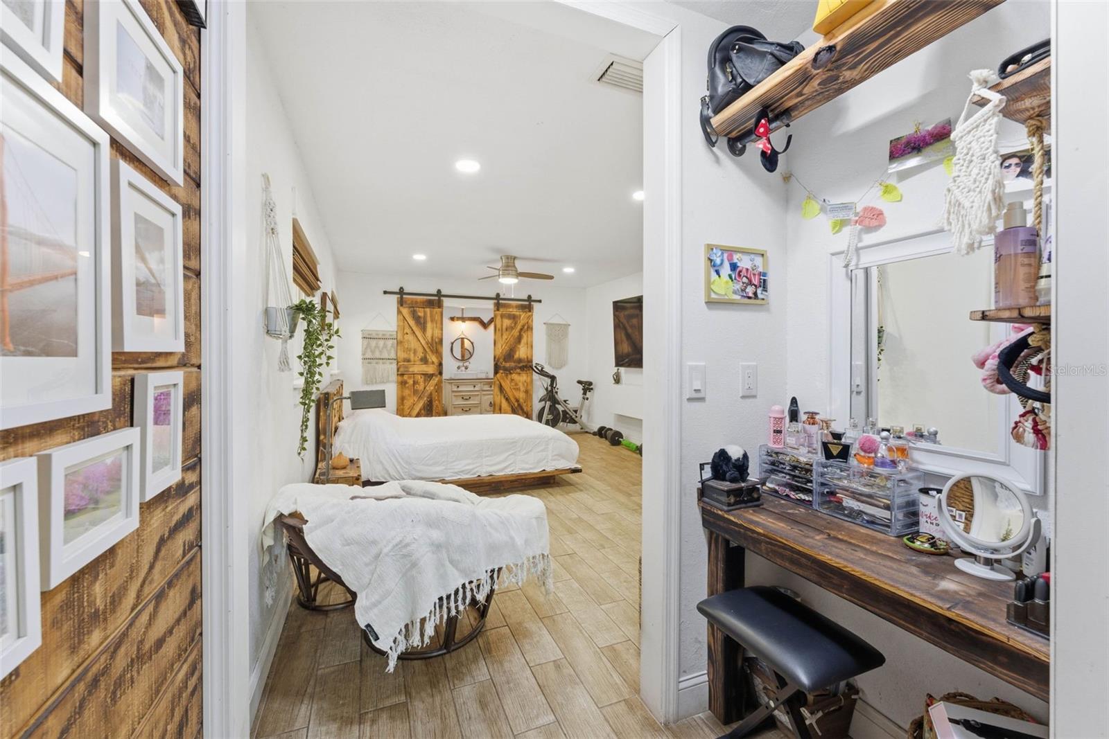 CHAIN O LAKES - Residential